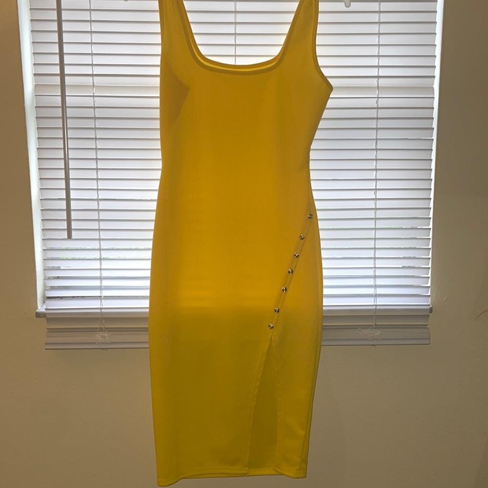 Women’s Yellow Body con Dress